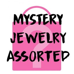Jewelry mystery box of 6 pieces